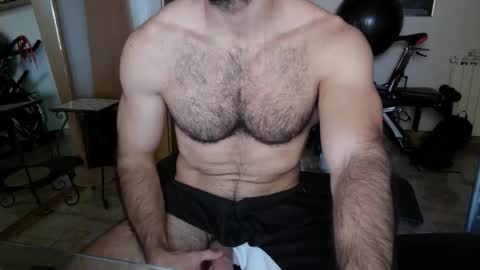 Snapshot of madmax20x chatting on September 14, 2025, 11:42 am madmax20x online show from September 14, 2025, 11:42 am