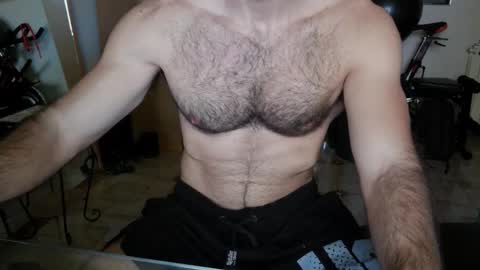 Snapshot of madmax20x chatting on September 17, 2025, 11:23 am madmax20x online show from September 17, 2025, 11:23 am