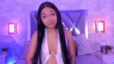 Snapshot of mady_roa chatting on July 3, 2026, 3:02 am Mady Roa online show from July 3, 2026, 3:02 am