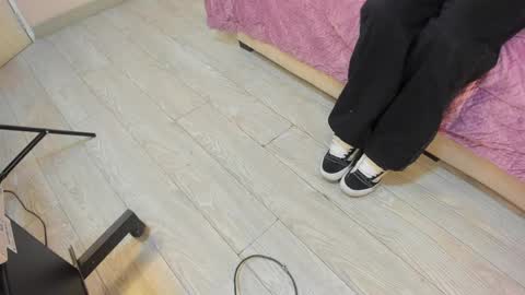 Snapshot of madydoll_ chatting on April 21, 2026, 1:42 am Mady online show from April 21, 2026, 1:42 am
