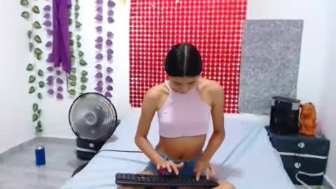 Snapshot of madysomandstewen_hot chatting on May 3, 2026, 12:16 am madysomandstewen_hot online show from May 3, 2026, 12:16 am