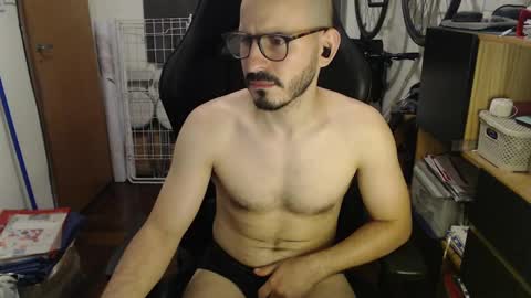 Snapshot of madziula chatting on January 22, 2025, 4:44 am Peter online show from January 22, 2025, 4:44 am