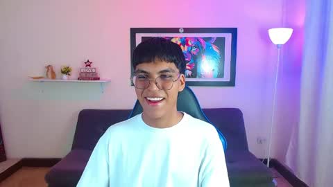 Snapshot of maegor18 chatting on May 16, 2026, 10:30 pm Maik online show from May 16, 2026, 10:30 pm