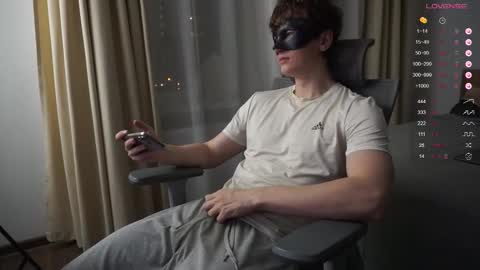 Mike XMaestro 3369 online show from December 20, 2025, 8:16 pm