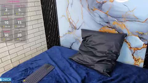 maevekuro online show from December 5, 2025, 3:15 am