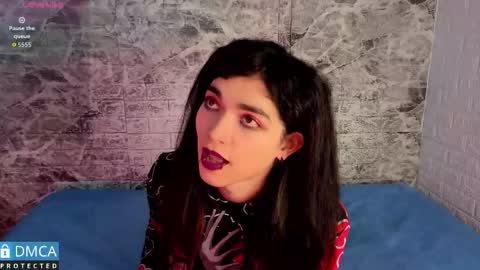 maevekuro online show from December 16, 2025, 3:11 am