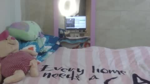 maferchavez88 online show from February 5, 2026, 11:09 pm