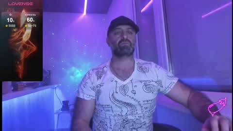 Magabear online show from November 19, 2025, 9:15 pm