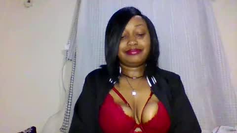 magdalinemus online show from October 13, 2025, 10:32 pm