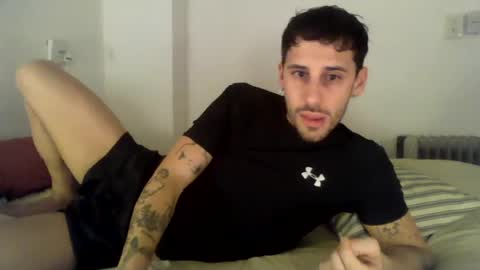 Snapshot of maggicboy29 chatting on August 2, 2026, 3:38 am maggicboy29 online show from August 2, 2026, 3:38 am