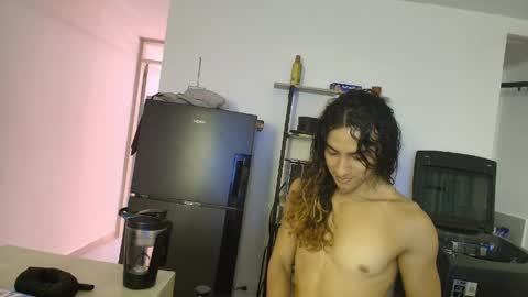 maggie_fit online show from March 31, 2026, 1:33 pm