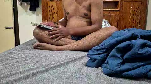 Snapshot of maggiegigolo chatting on May 11, 2026, 4:40 am maggiegigolo online show from May 11, 2026, 4:40 am