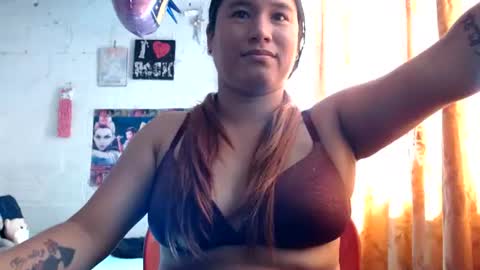 Snapshot of maggiie_taylor chatting on July 28, 2026, 2:05 pm Maggie Taylor online show from July 28, 2026, 2:05 pm
