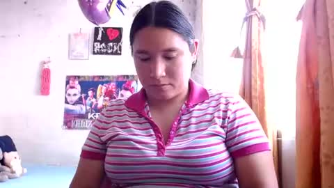 Snapshot of maggiie_taylor chatting on July 28, 2026, 4:50 pm Maggie Taylor online show from July 28, 2026, 4:50 pm
