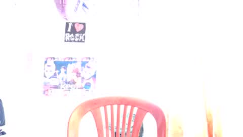 Snapshot of maggiie_taylor chatting on July 29, 2026, 3:10 pm Maggie Taylor online show from July 29, 2026, 3:10 pm