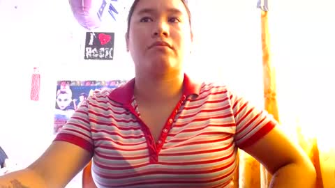 Snapshot of maggiie_taylor chatting on August 3, 2026, 1:38 pm Maggie Taylor online show from August 3, 2026, 1:38 pm