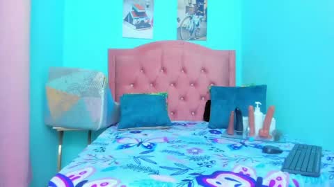 Snapshot of maggy_big_tits chatting on April 23, 2026, 12:56 am maggy_big_tits online show from April 23, 2026, 12:56 am