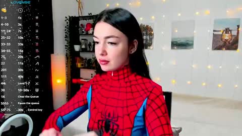 Snapshot of magic_alie chatting on January 4, 2025, 7:44 pm Magic Allie online show from January 4, 2025, 7:44 pm