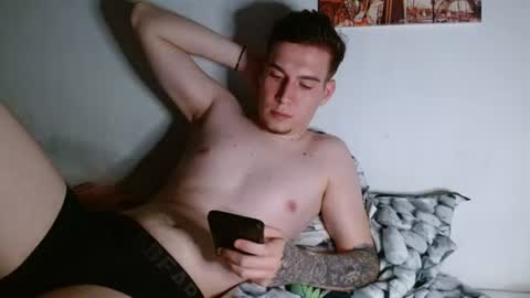 Snapshot of magic_fantasy77 chatting on June 25, 2026, 12:43 am magic_fantasy77 online show from June 25, 2026, 12:43 am