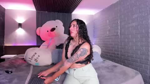 Snapshot of magic_ivone chatting on February 18, 2026, 11:50 am magic_ivone online show from February 18, 2026, 11:50 am