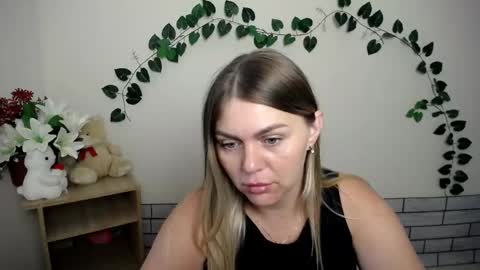 magic_katarina_ online show from September 12, 2025, 6:13 am