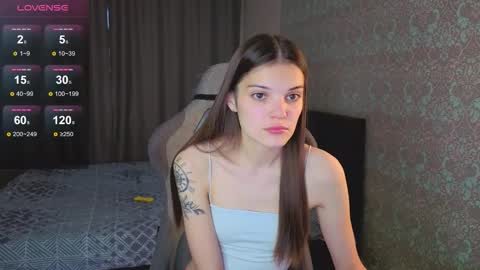 Snapshot of magic_shy chatting on October 30, 2025, 1:40 am Merry online show from October 30, 2025, 1:40 am