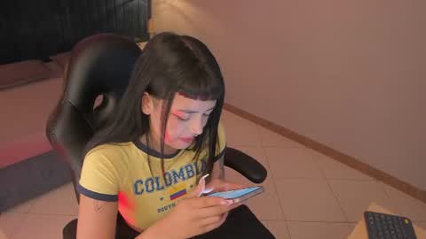 Snapshot of magic_zantana chatting on June 17, 2026, 7:04 pm Zantana online show from June 17, 2026, 7:04 pm
