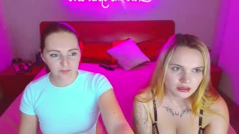 Snapshot of magiceyess chatting on February 26, 2025, 10:26 am Lili and Bella online show from February 26, 2025, 10:26 am