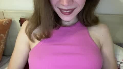 magicgirl50053 online show from April 5, 2026, 4:48 pm