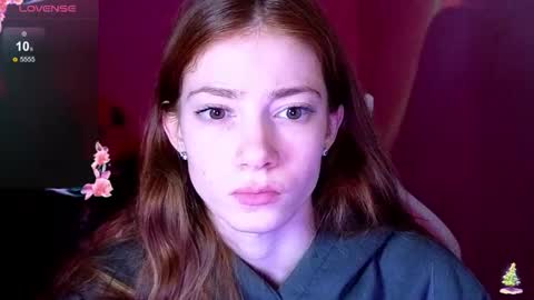 Snapshot of magicladyy chatting on April 27, 2026, 6:39 pm Angel online show from April 27, 2026, 6:39 pm
