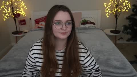 Emily online show from December 18, 2024, 1:56 pm