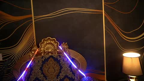 Emily online show from March 6, 2025, 6:52 am