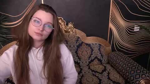 Emily online show from September 13, 2025, 7:52 am