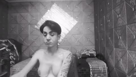 TsKaycee online show from December 21, 2024, 7:13 am