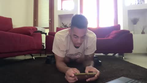 Magicsempai online show from November 4, 2025, 12:04 pm