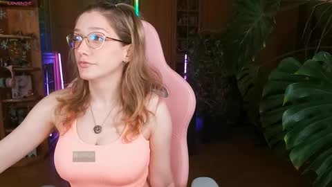 Nicole online show from January 14, 2026, 6:13 pm