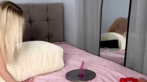 Sasha online show from February 21, 2025, 1:33 am