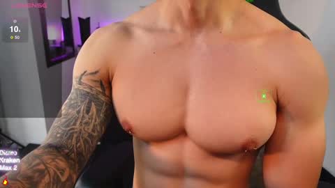 If you want me to use the Lovense please let me know  --    online show from September 19, 2025, 4:07 pm