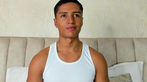Snapshot of magnusking_ chatting on May 1, 2026, 8:57 pm Magnus King online show from May 1, 2026, 8:57 pm