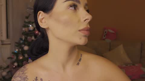 magyc_bri online show from December 29, 2024, 10:14 pm