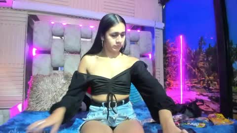 Snapshot of mahiara_hot chatting on June 17, 2026, 1:01 pm mahiara hot online show from June 17, 2026, 1:01 pm