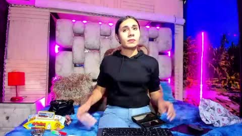 Snapshot of mahiara_hot chatting on June 24, 2026, 2:16 pm mahiara hot online show from June 24, 2026, 2:16 pm
