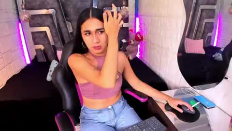 Snapshot of mahiara_hot chatting on July 28, 2026, 2:13 pm mahiara hot online show from July 28, 2026, 2:13 pm