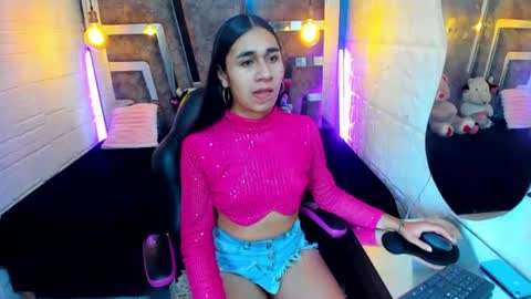 Snapshot of mahiara_hot chatting on August 1, 2026, 12:59 pm mahiara hot online show from August 1, 2026, 12:59 pm