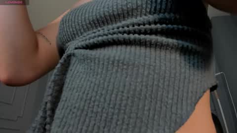  Maia  online show from November 20, 2025, 6:40 pm