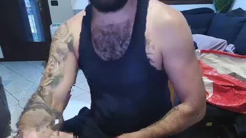 maialinofriuli online show from September 23, 2025, 3:59 pm