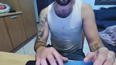 maialinofriuli online show from October 22, 2025, 11:04 pm