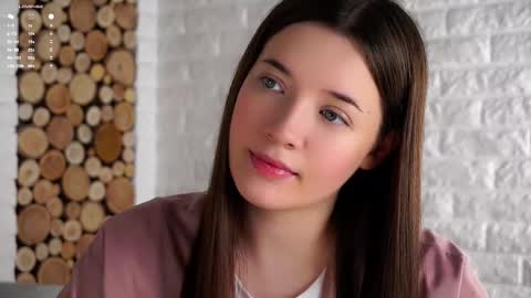 Snapshot of maidabuoy chatting on September 26, 2025, 1:20 am Lucy online show from September 26, 2025, 1:20 am