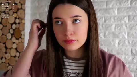 Snapshot of maidabuoy chatting on September 30, 2025, 1:32 am Lucy online show from September 30, 2025, 1:32 am