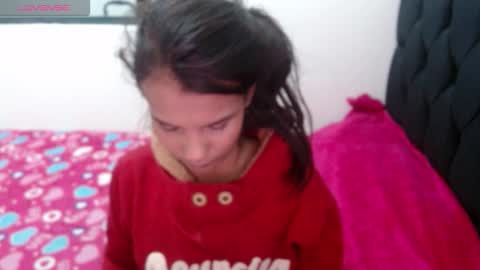 maidy_19 online show from November 4, 2025, 2:05 pm